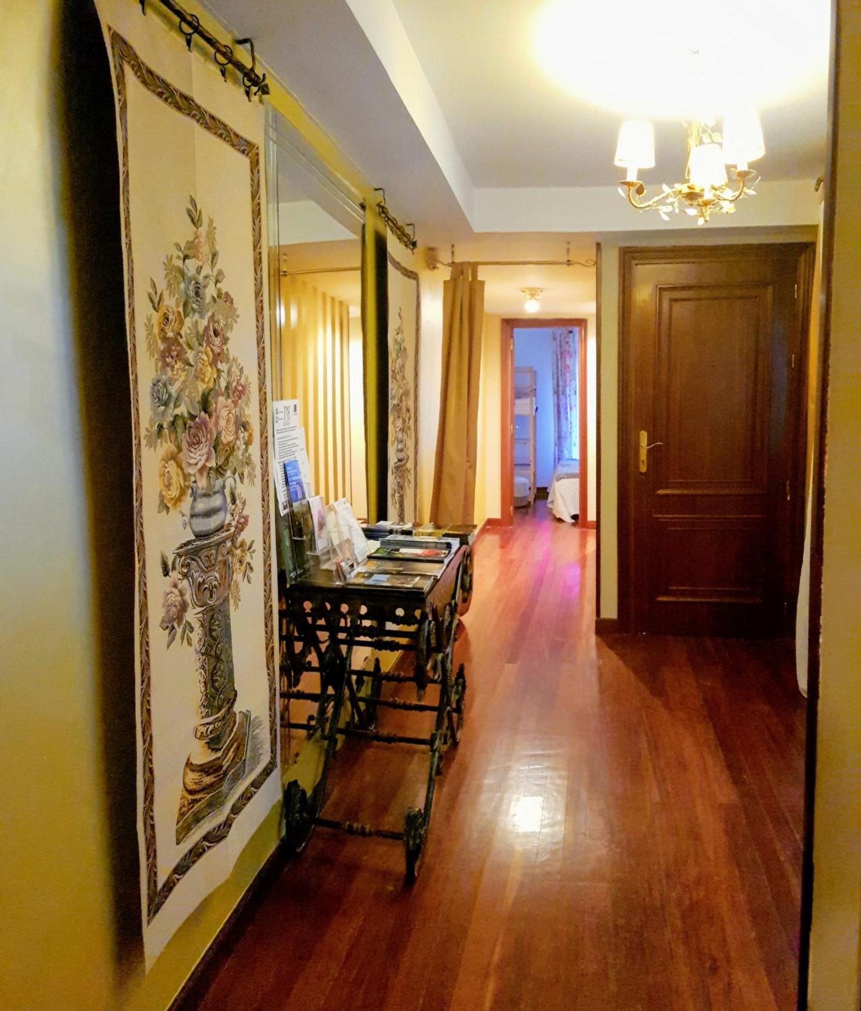 La Casa De Lorenzo La Guardia Eksteriør billede
